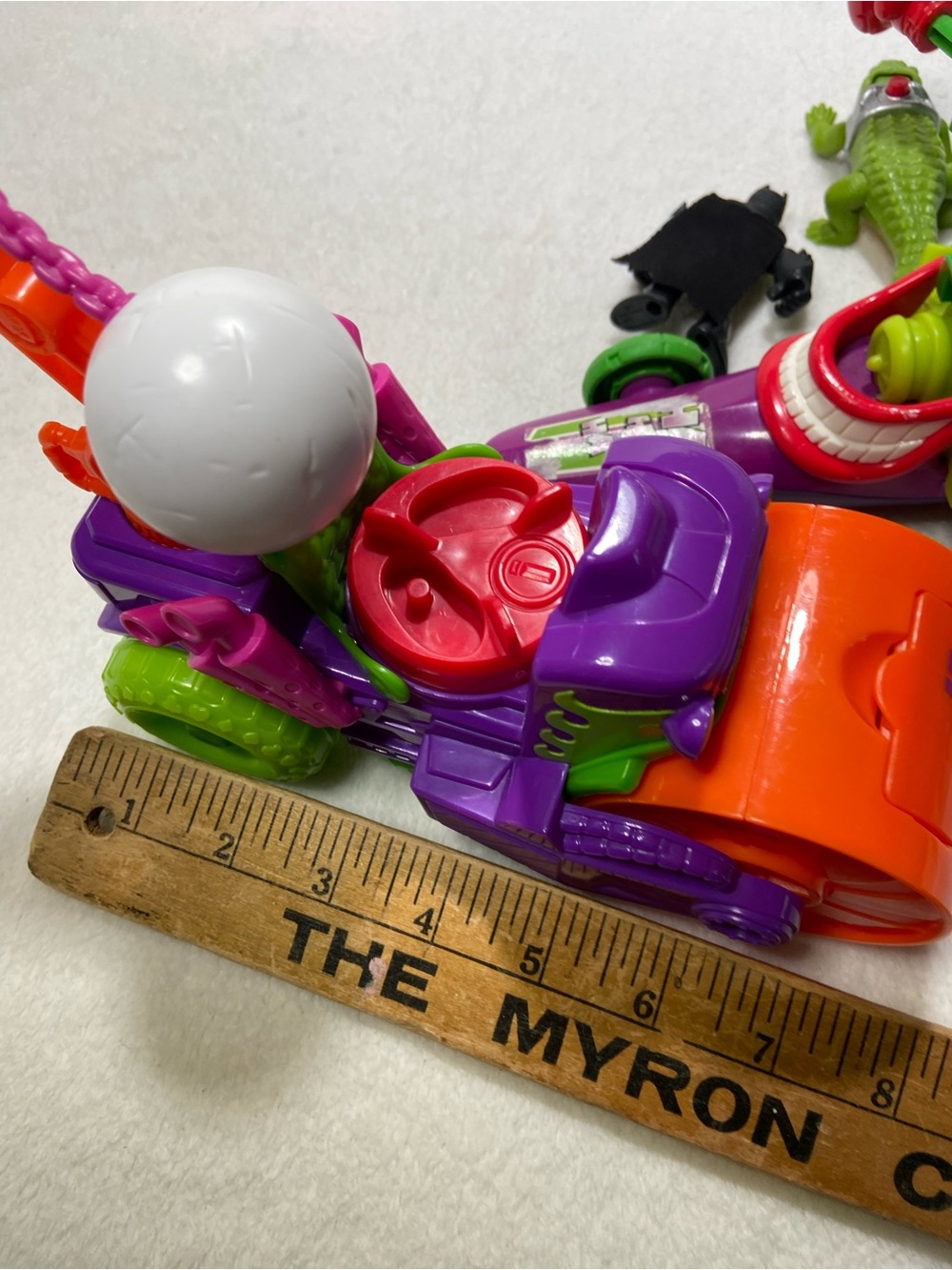 Fisher Price Imaginext DC Batman Joker Imaginext Toy - Picture 10 of 11